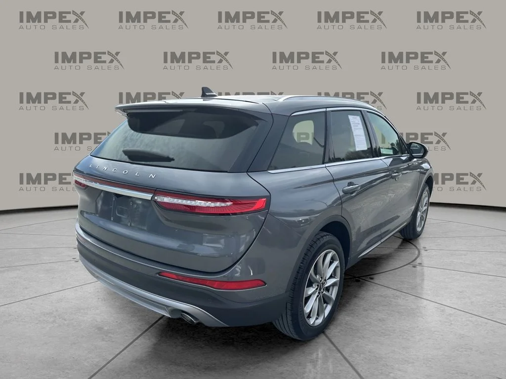 Used 2022 Gray Lincoln Standard image 5