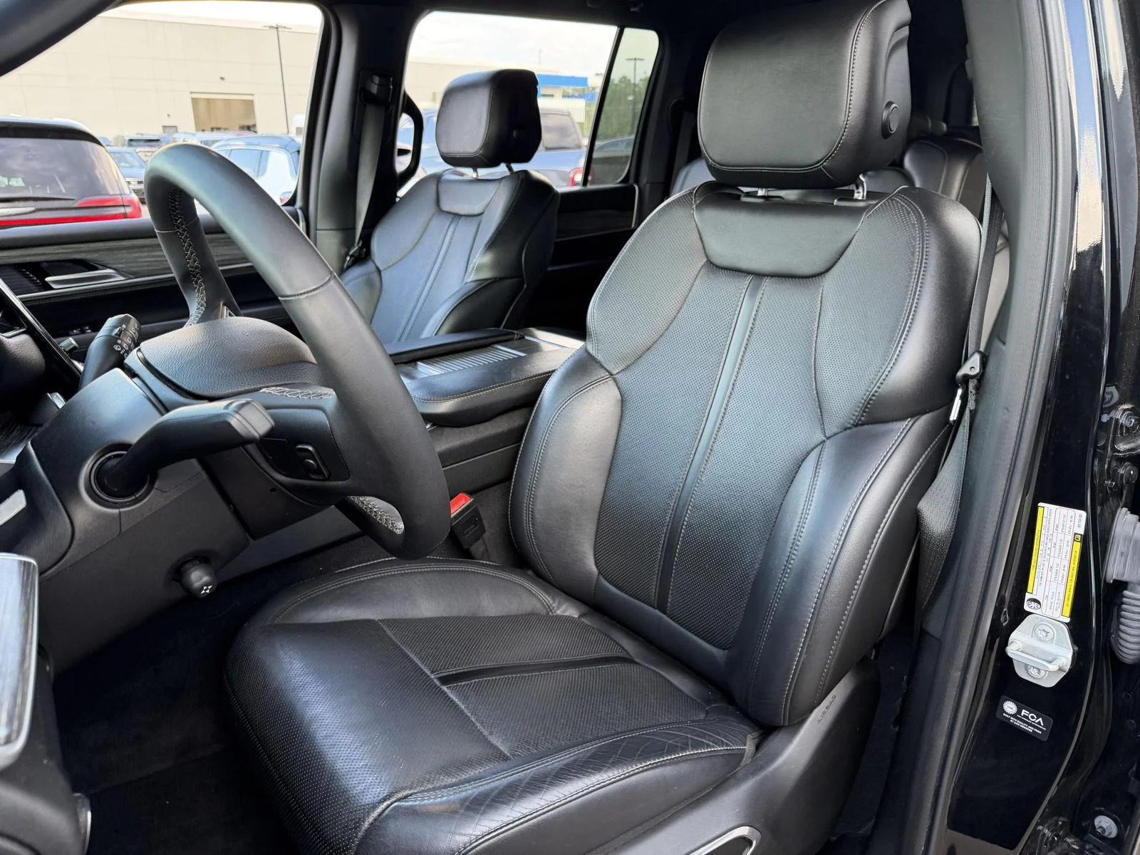 Used 2024 Diamond Black Crystal Pearlcoat Jeep Series II image 17