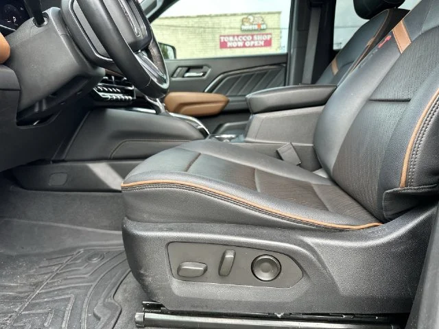Used 2024 Brown GMC AT4 image 13
