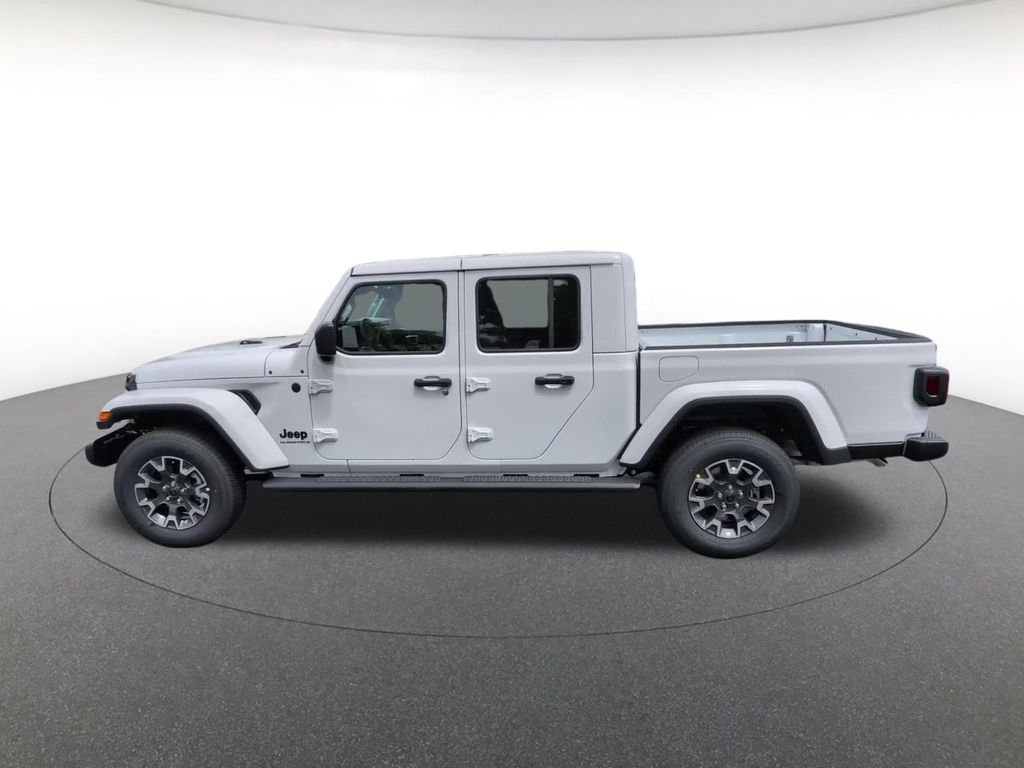 New 2026 Bright White Clear-Coat Exterior Paint Jeep Sahara image 12