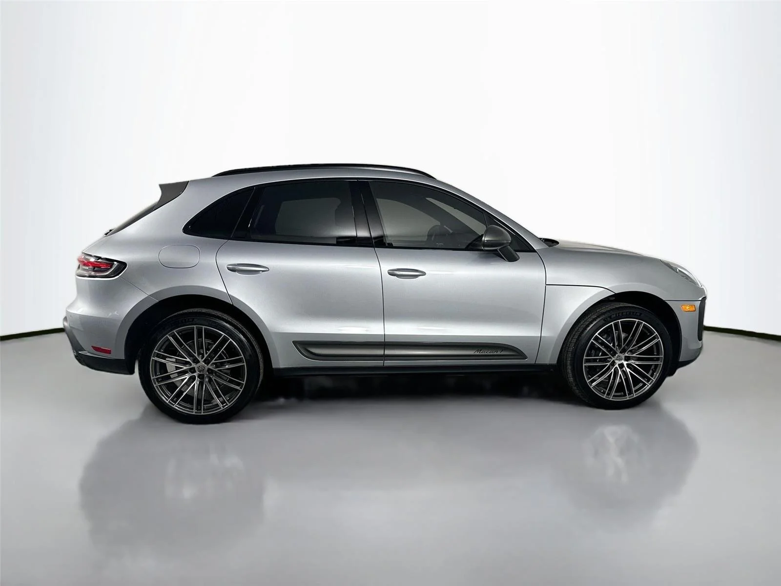 New 2026 Dolomite Silver Metallic Porsche T image 8
