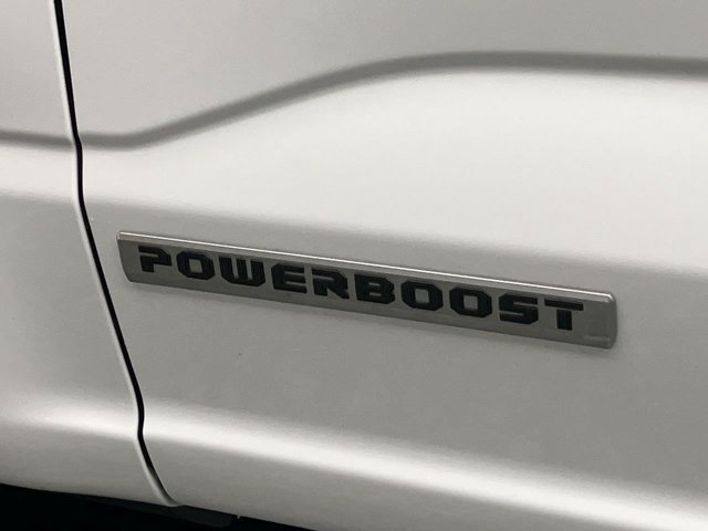Used 2023 Oxford White Ford XLT image 33