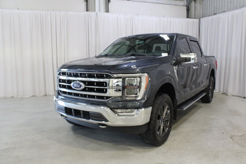 Used 2021 Gray Ford Lariat image 36