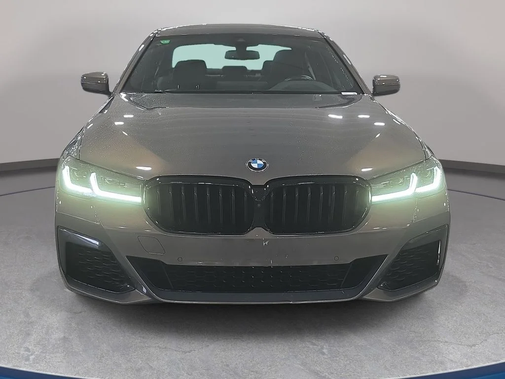 Used 2023 Alvite Gray Metallic BMW M550i xDrive image 3