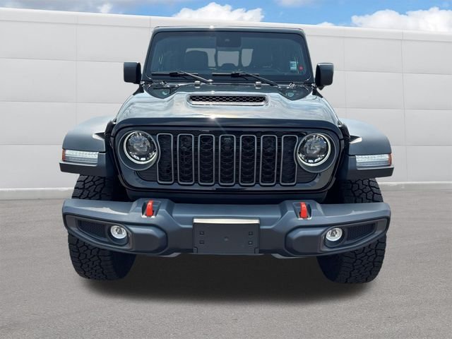 Certified Used 2025 Black Clearcoat Jeep Mojave image 9