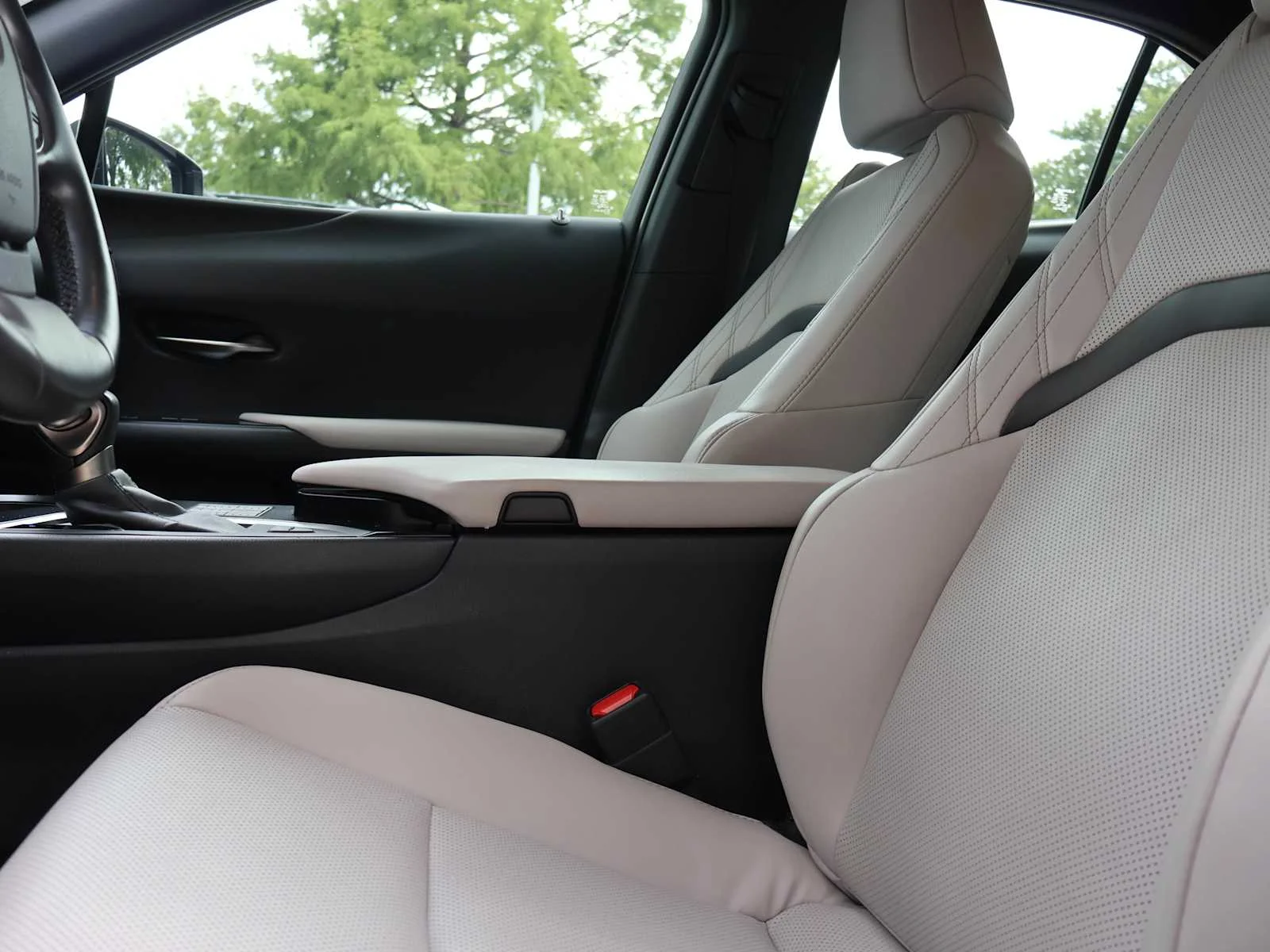 Used 2024 Caviar Lexus Premium image 12