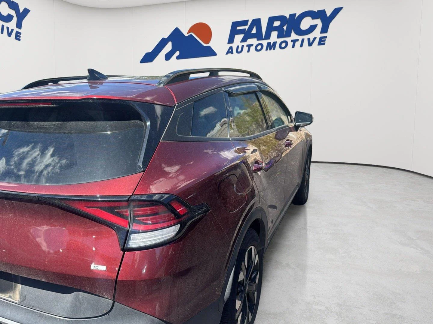 Used 2023 Dawning Red KIA X-LINE PRESTIGE image 6