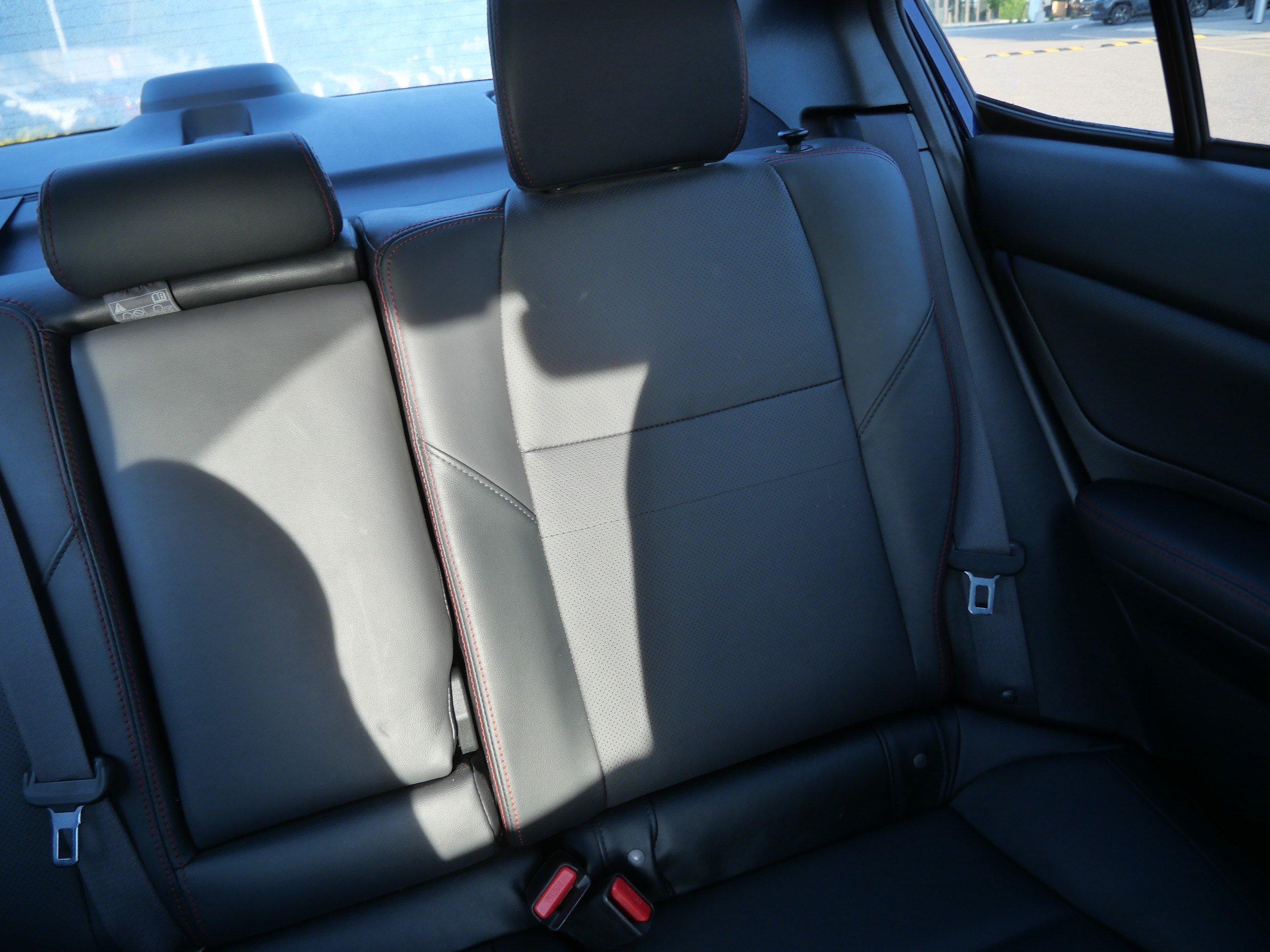 Used 2019 Lapis Blue Pearl Subaru Limited image 14