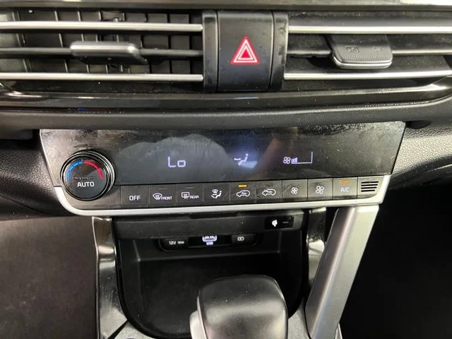 Used 2023 Blue Kia SX image 26