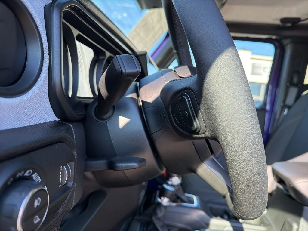 New 2026 Reign Exterior Paint Jeep Sport S image 41