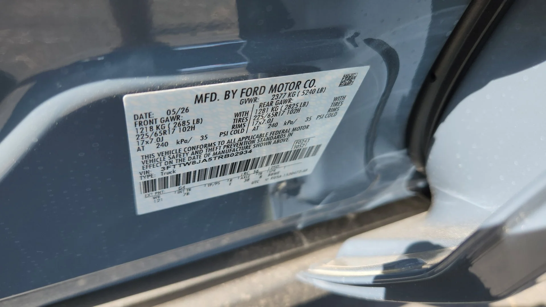 New 2026 Azure Gray Metallic Tri-Coat Ford XLT image 11