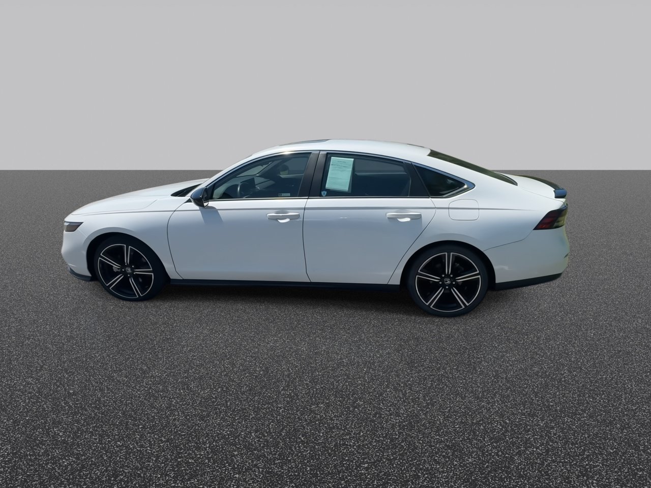 Used 2023 Platinum White Pearl Honda Sport image 6