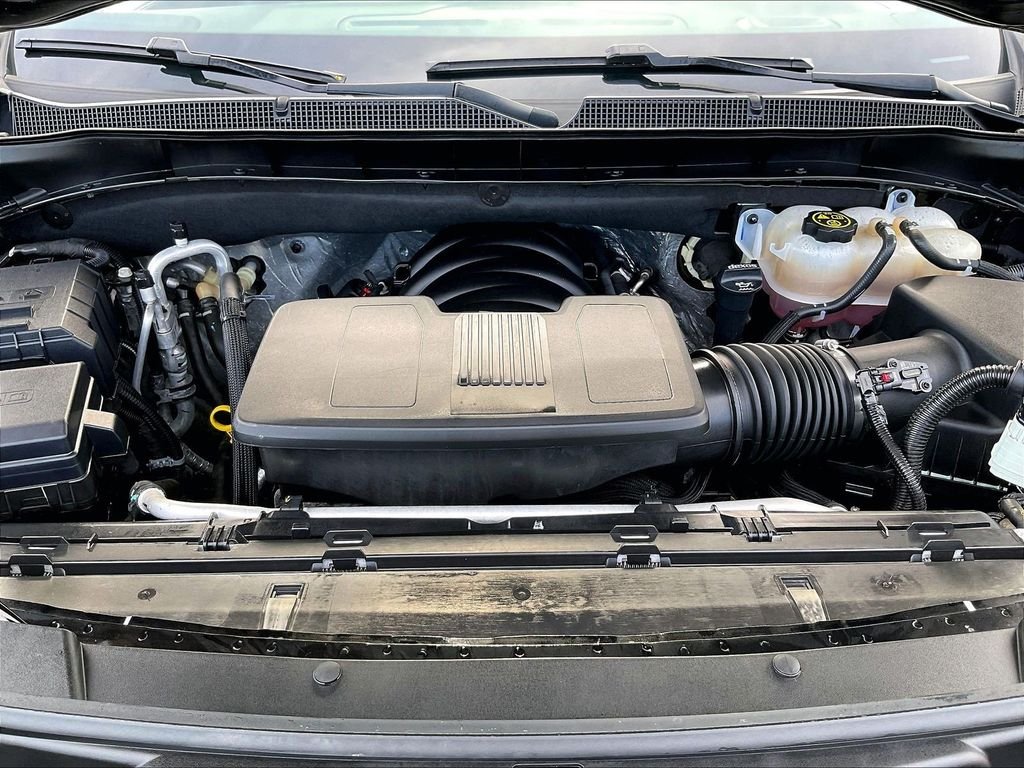 Used 2023 Black Chevrolet RST image 31