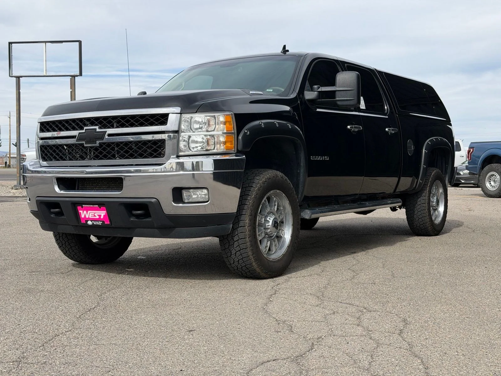 Used 2011 Black Chevrolet LTZ image 10