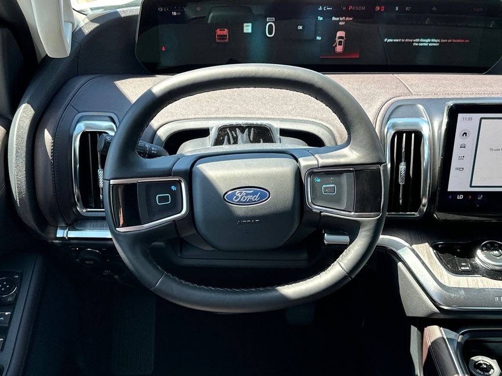New 2026 White Ford Platinum image 25