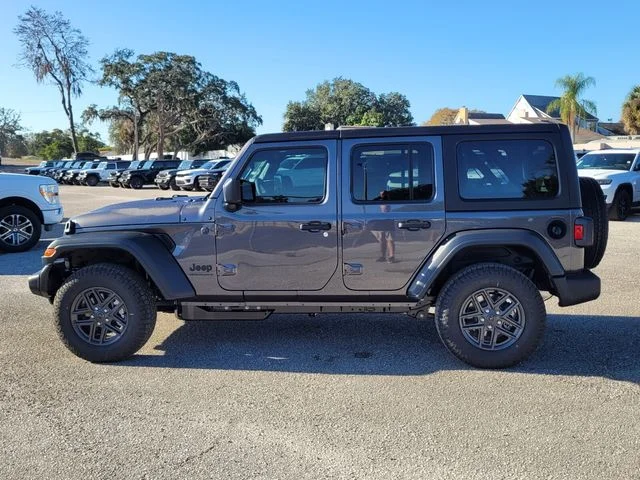New 2026 Granite Crystal Metallic Clear-Coat Exterior Paint Jeep Sport S image 4