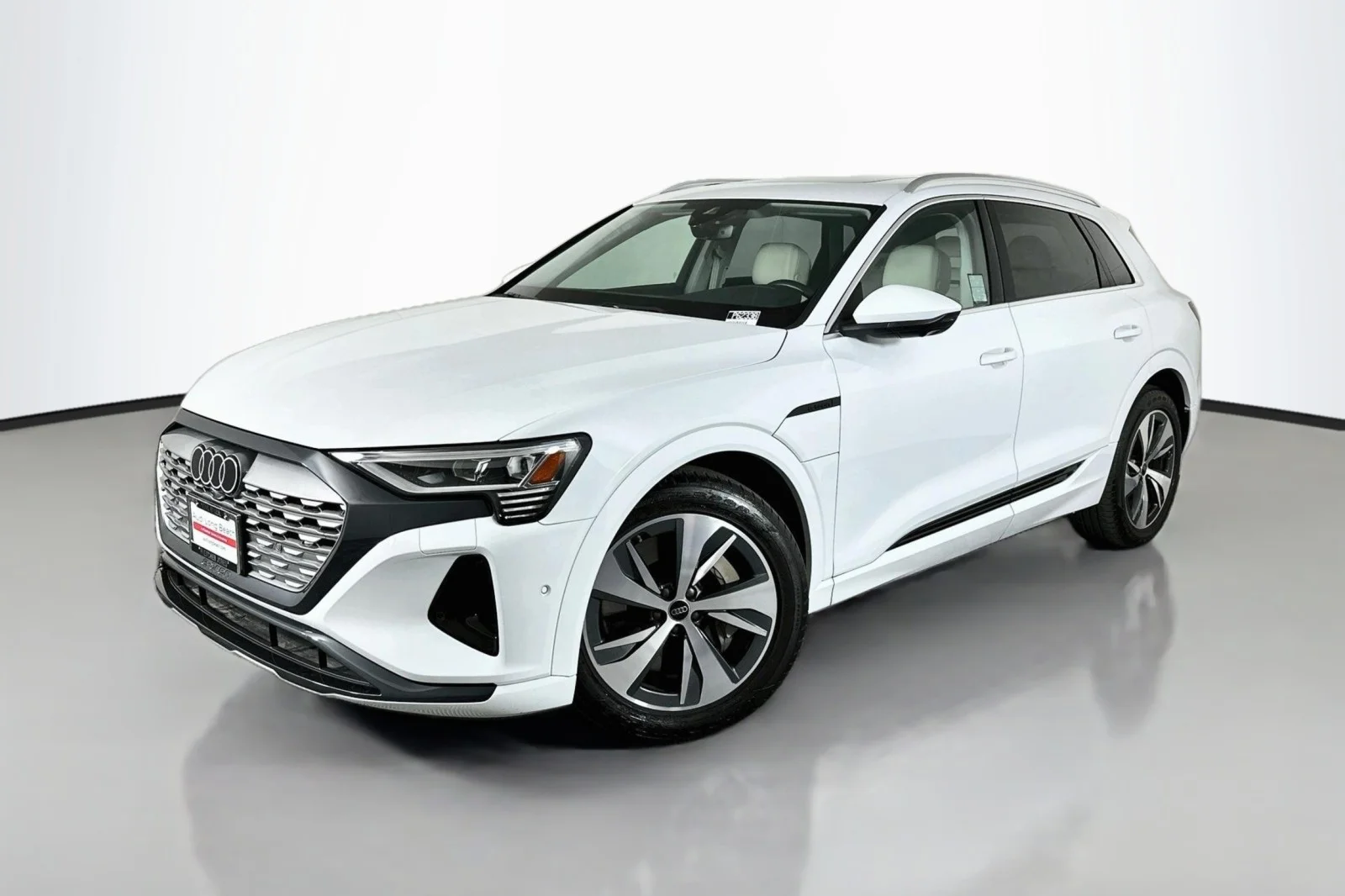 2024 Audi Q8 e-tron