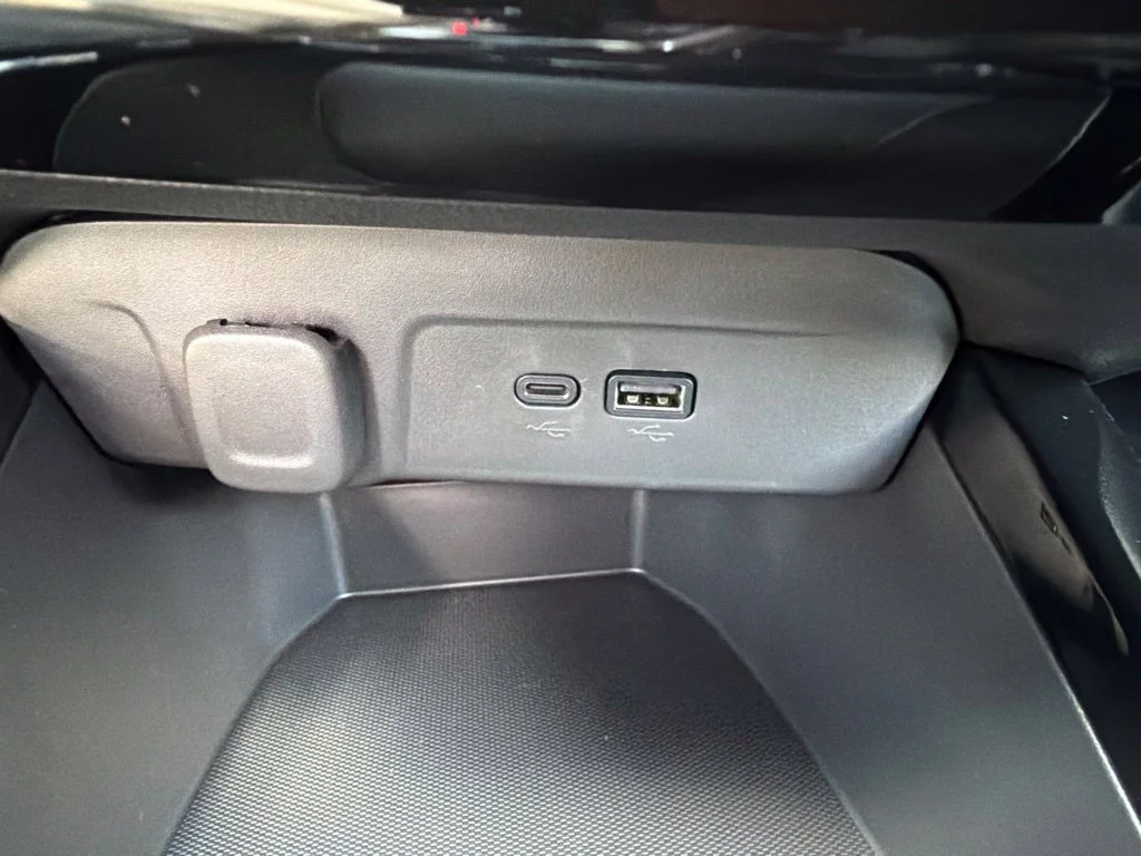 New 2026 Summit White Chevrolet LT image 20
