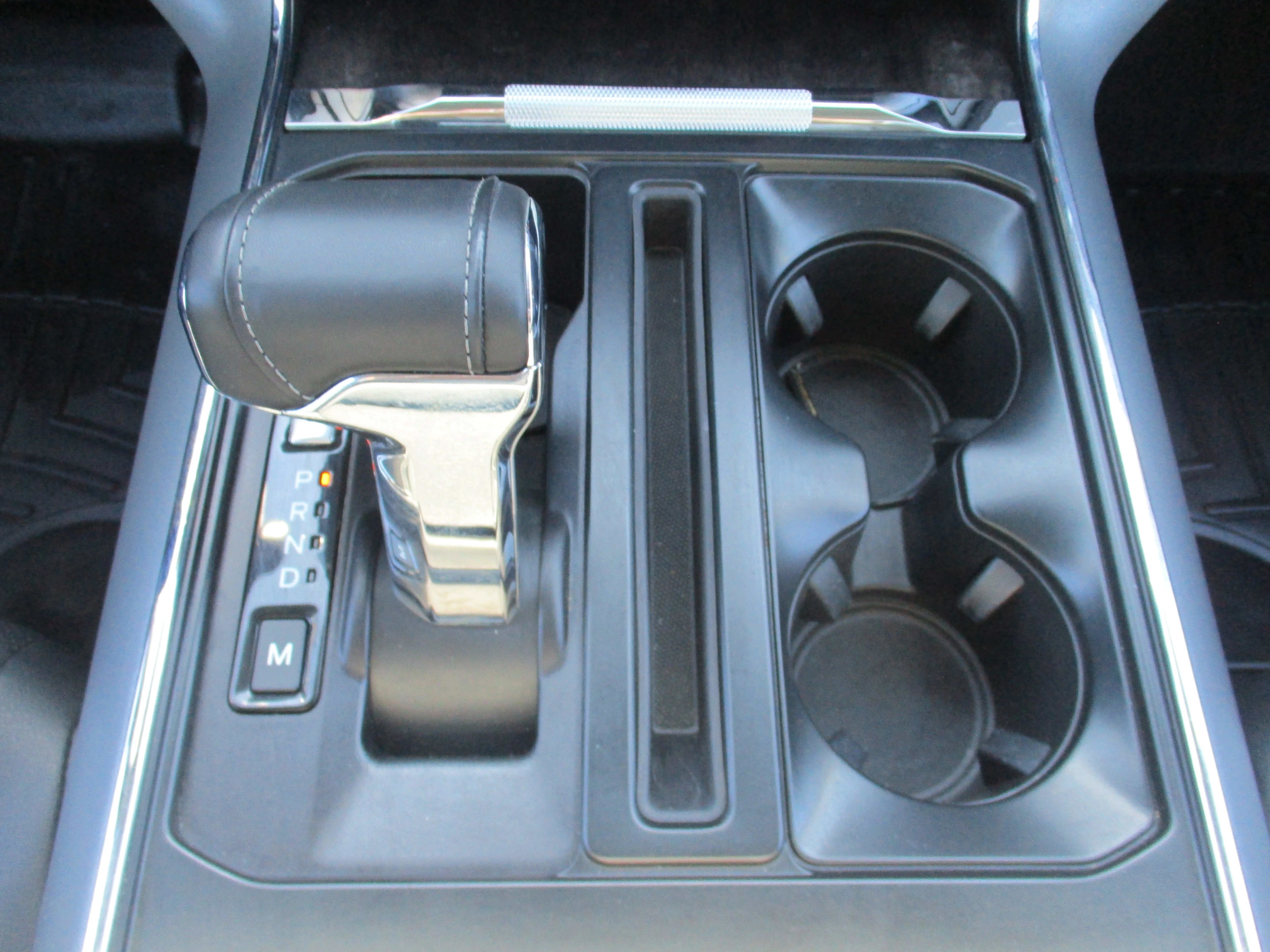 Used 2023 Azure Gray Metallic Tri-Coat Ford LARIAT image 18