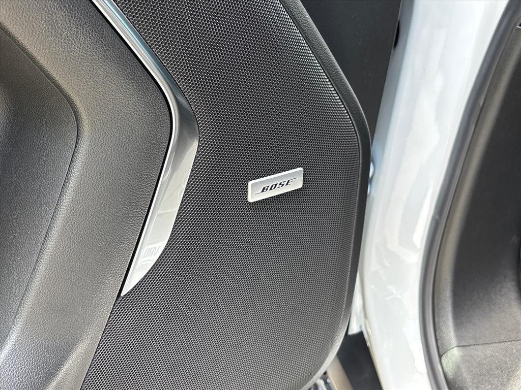 2026 Chevrolet Suburban LT - Photo 21