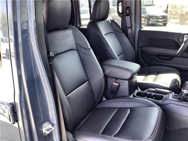 New 2025 Anvil Clear-Coat  Paint Jeep HIGH TIDE 4X4 image 23