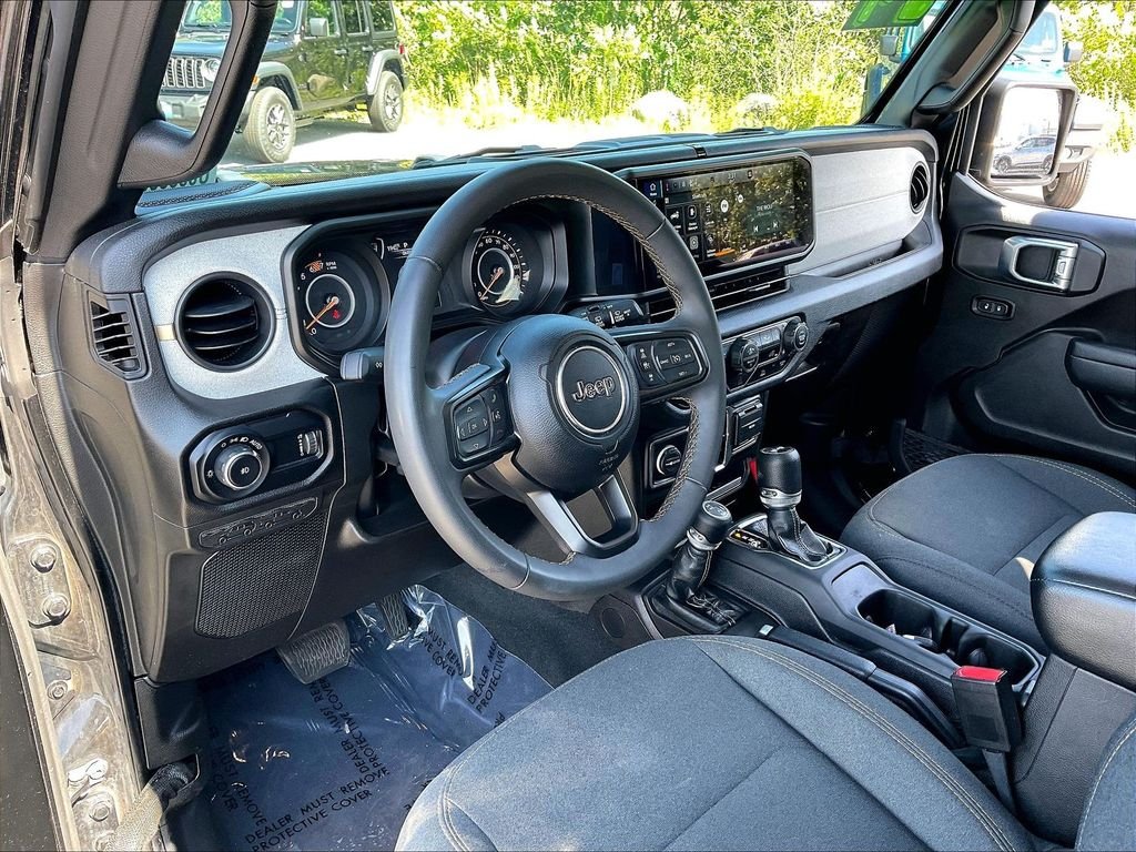 Used 2024 Black Clearcoat Jeep Sport S image 8