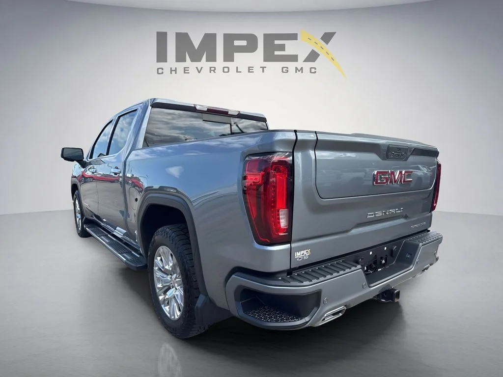 Used 2021 Gray GMC Denali image 3