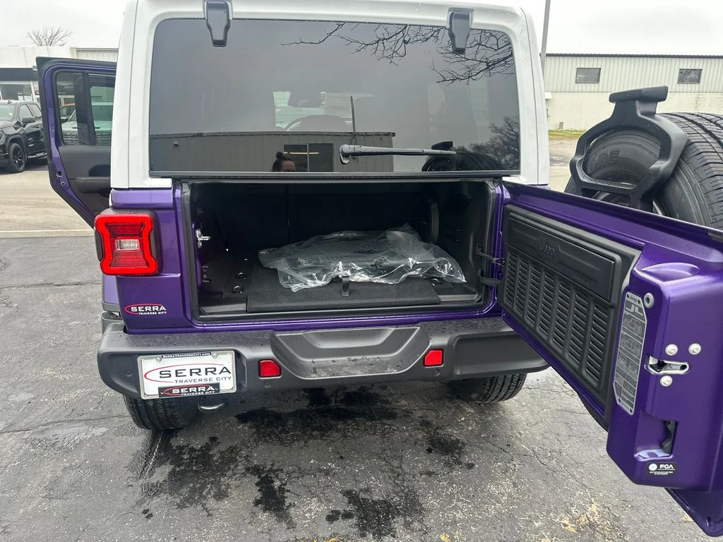New 2026 Reign Exterior Paint Jeep Sahara image 23