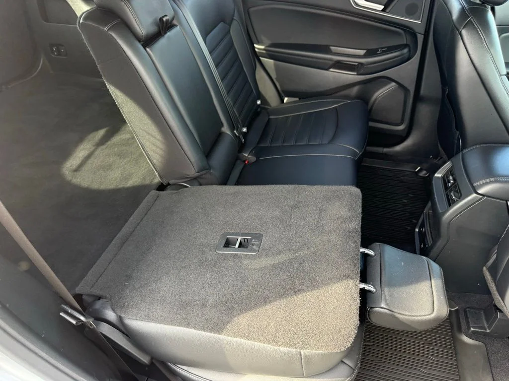 Used 2023 Silver Ford SEL image 53