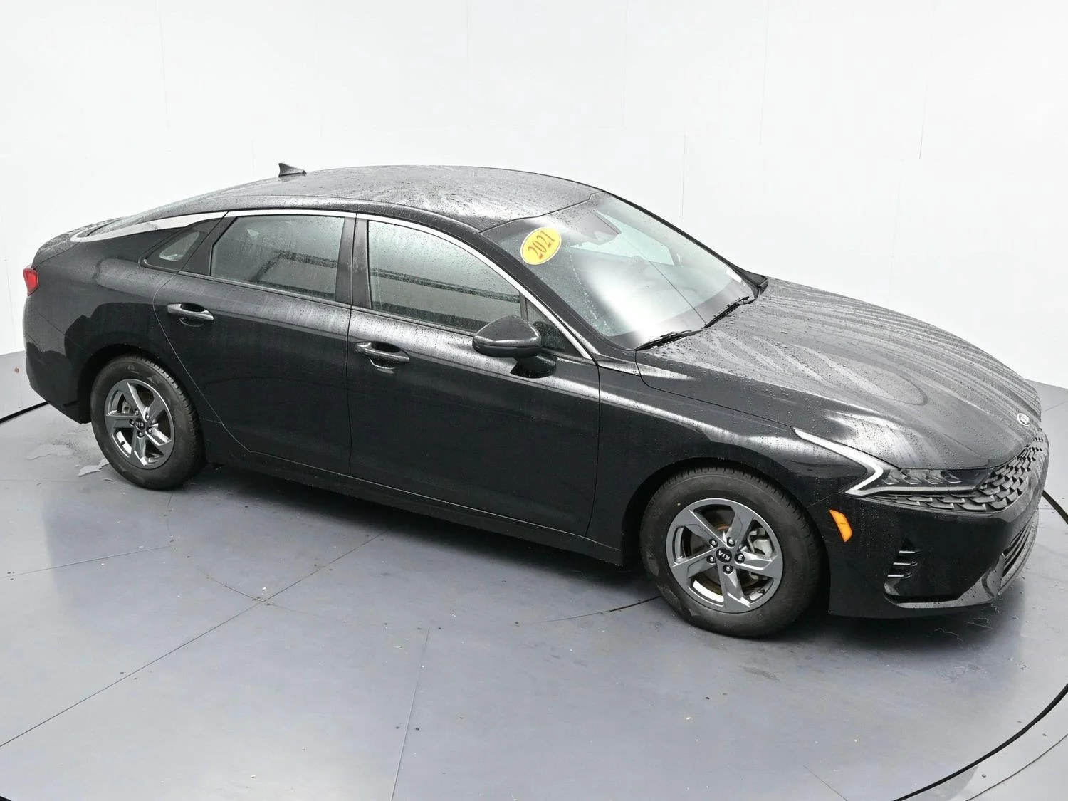 Used 2021 Ebony Black Kia LXS image 36