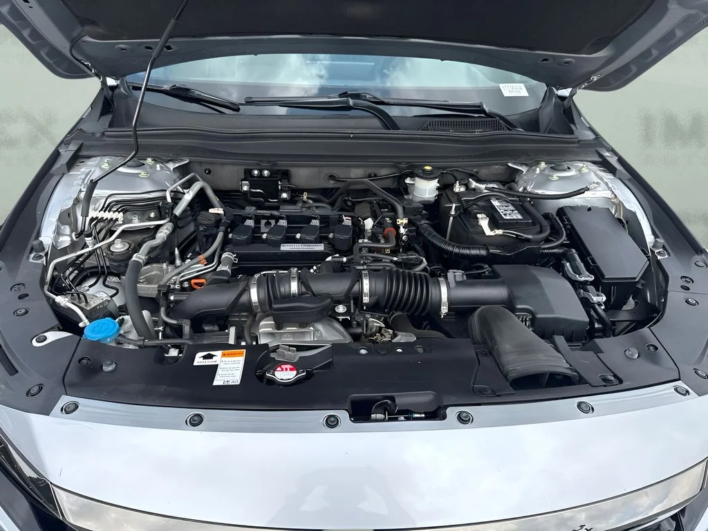 Used 2020  Honda Sport image 18