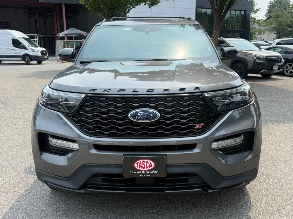 Used 2022 Gray Ford ST image 3