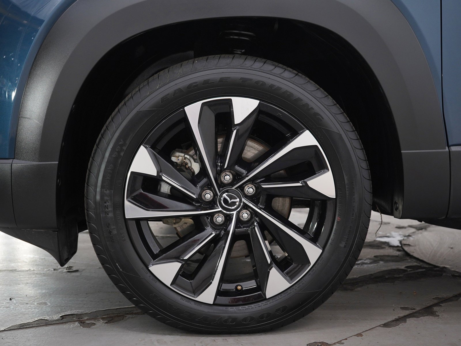 Used 2025 Ingot Blue Metallic Mazda Premium Plus image 29