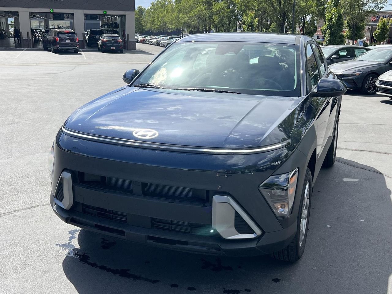 New 2026 Denim Blue Pearl Hyundai SE AWD image 2