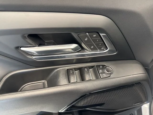 2026 Chevrolet Silverado EV LT - Photo 18