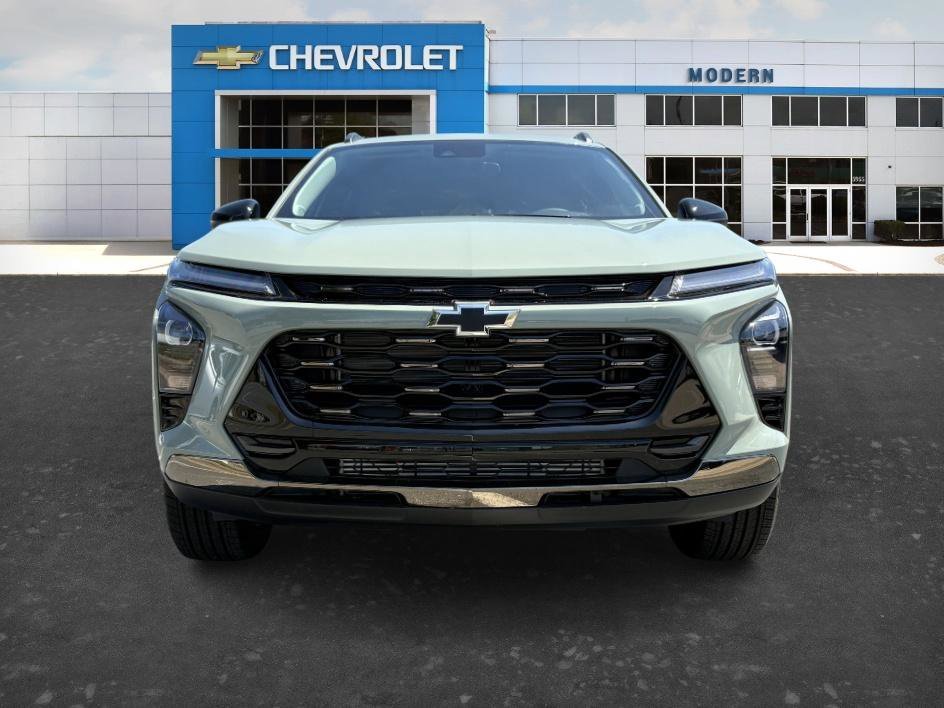 Used 2026 Cacti Green Chevrolet ACTIV image 7