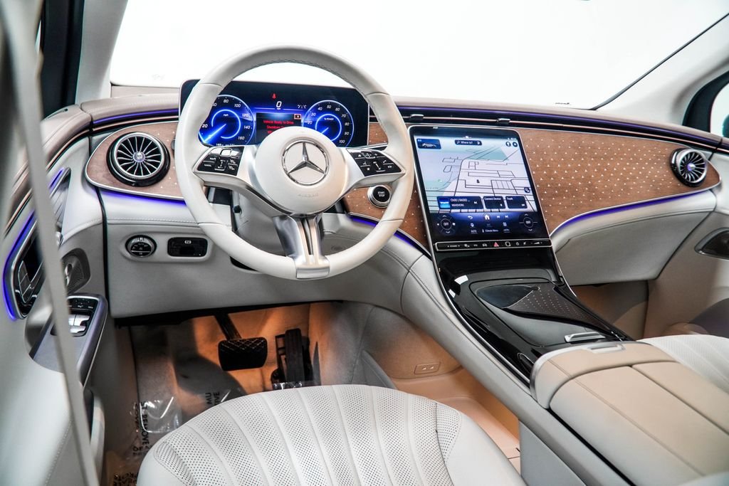Used 2024 Gray Mercedes-Benz 350 SUV image 17