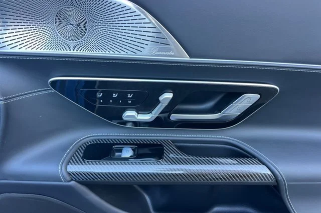 Used 2023 Starling Blue Metallic Mercedes-Benz SL 43 AMG® image 18