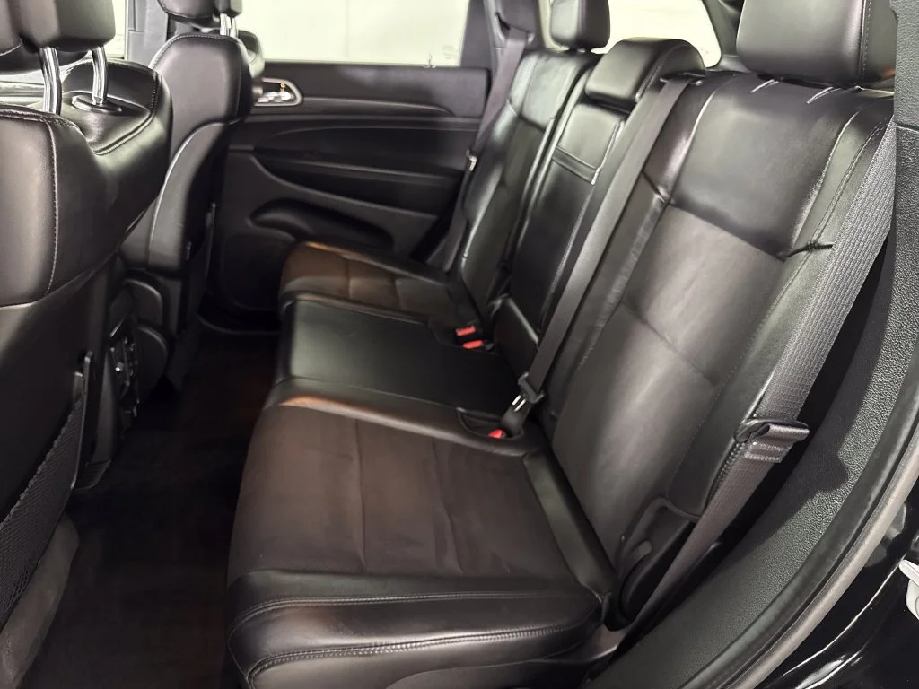 Used 2022 Black Jeep Laredo X image 13