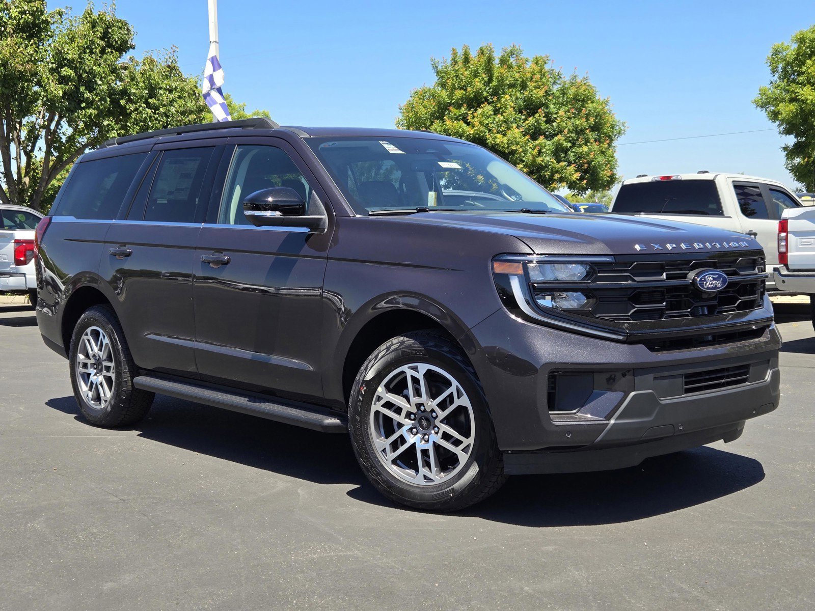 New 2026 Dark Matter Gray Metallic Ford Active image 1