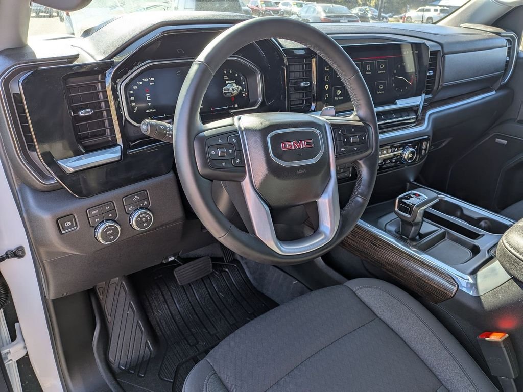 New 2026 Summit White GMC Elevation image 10