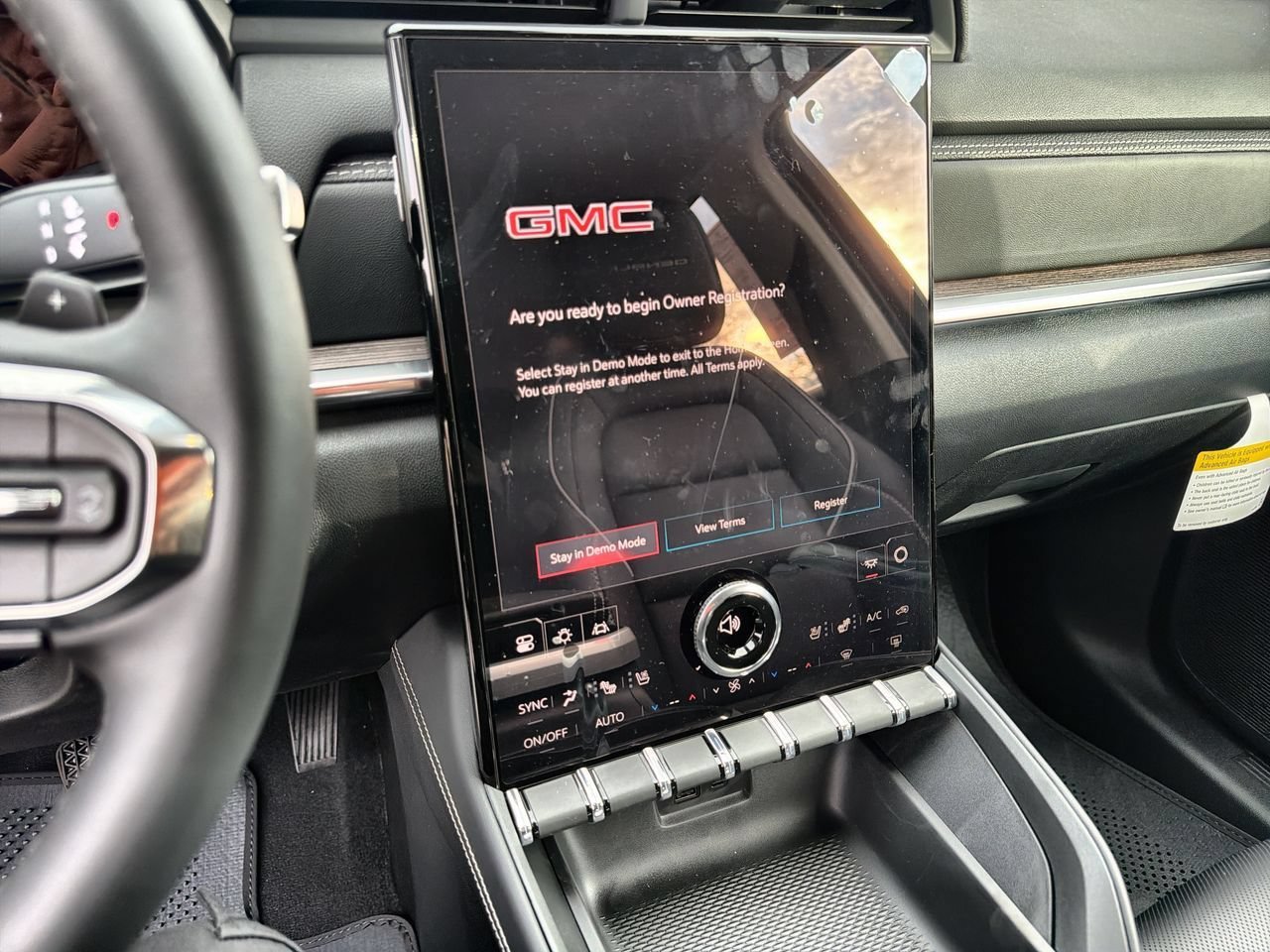 2027 GMC Terrain Denali - Photo 13