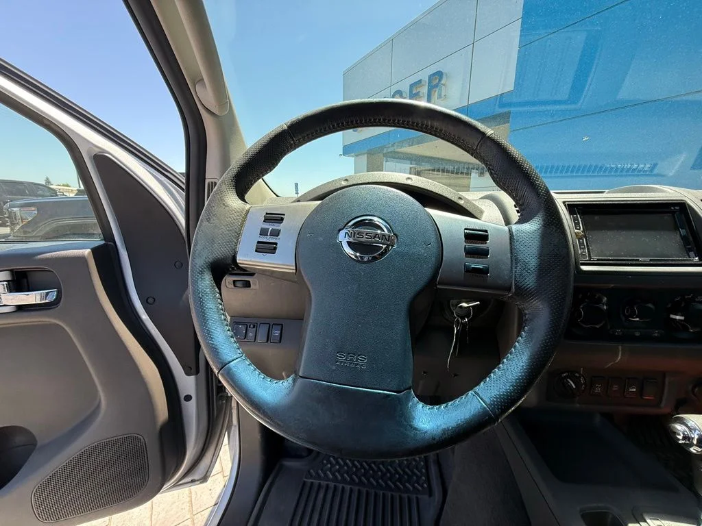 Used 2006 Silver Nissan NISMO Off-Road image 17