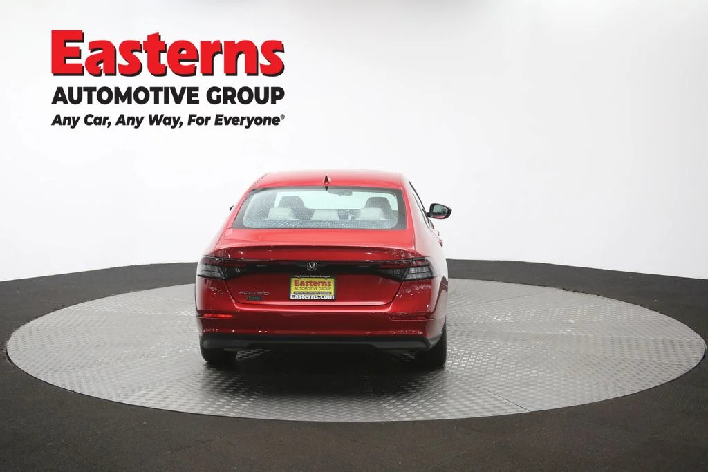Used 2024 Red Honda EX image 38