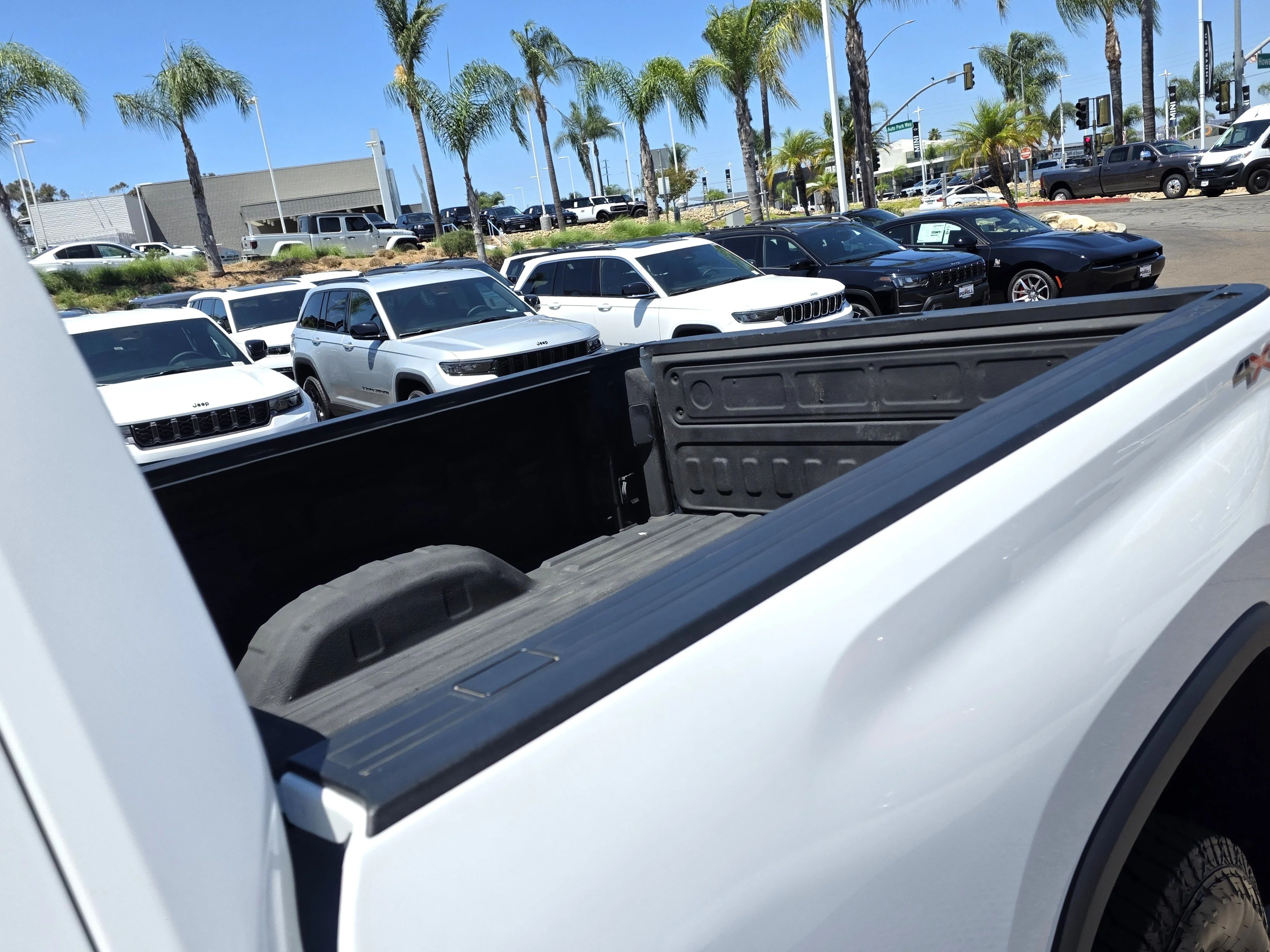 Used 2024 Summit White Chevrolet LTZ image 18