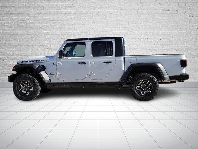 New 2026 Bright White Clear-Coat Exterior Paint Jeep Mojave image 2