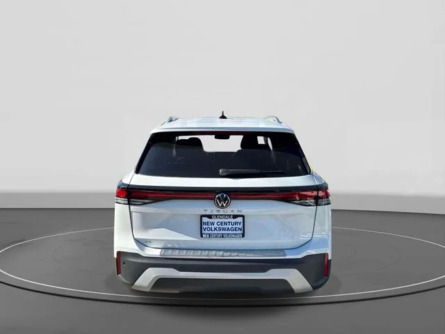 New 2026 White Volkswagen 2.0T SE image 4