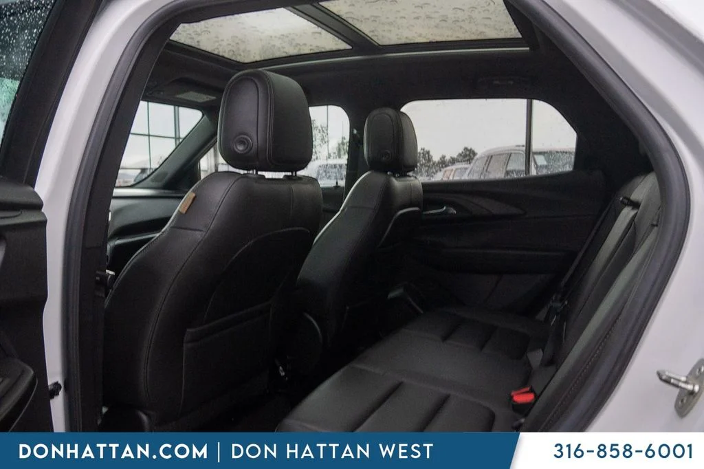 Used 2023 White Chevrolet ACTIV image 19