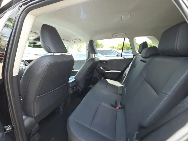 2026 Toyota RAV4 XLE - Photo 10