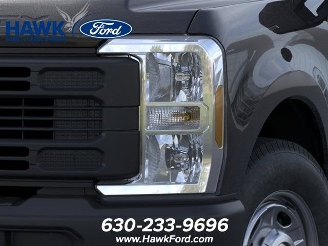 New 2025 Agate Black Metallic Ford F-250® XL image 18